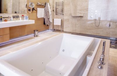 Compact Bathtub Fit