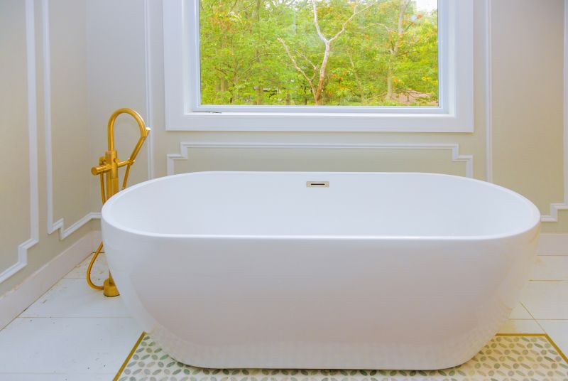 Cost of Bathtub Installation in Everett, WA